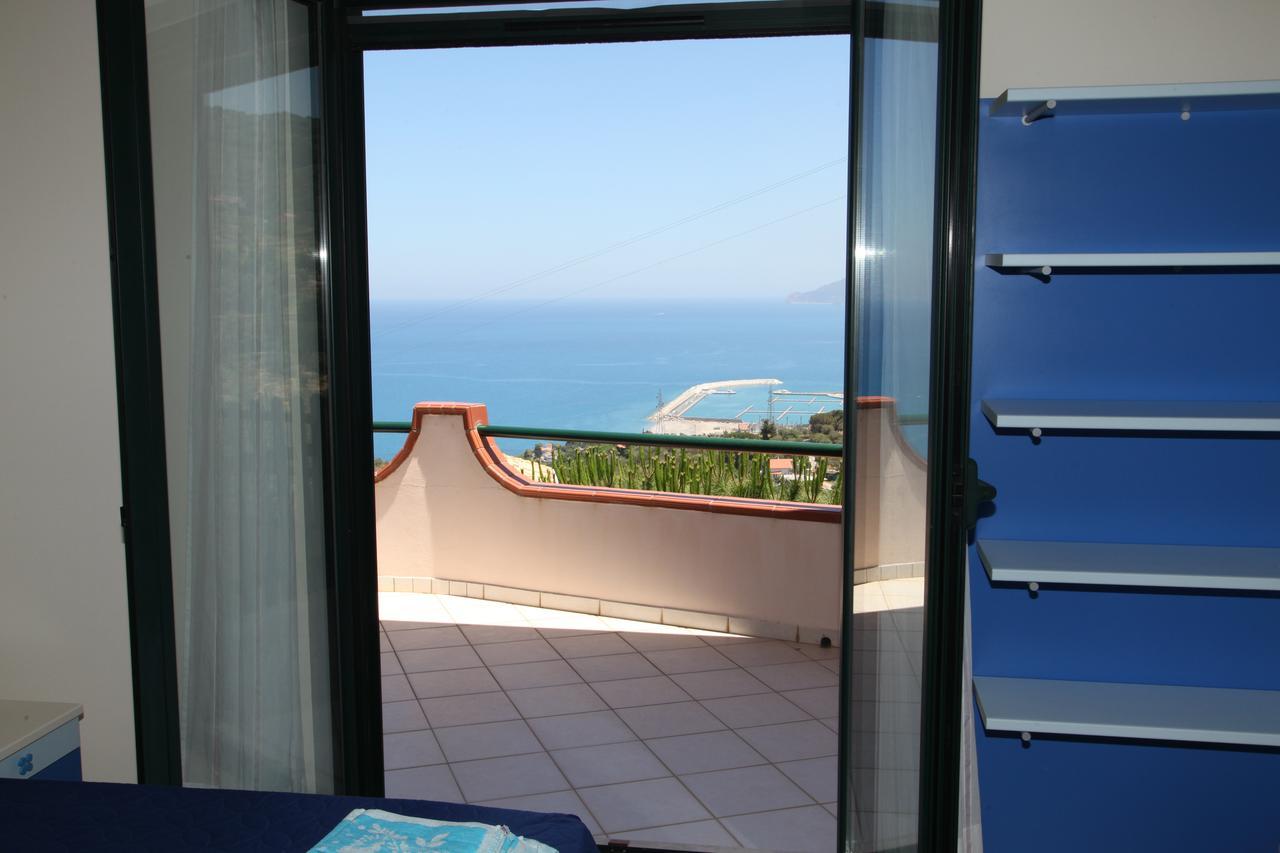 La Collina Capo D'Orlando Bed and Breakfast Exteriör bild
