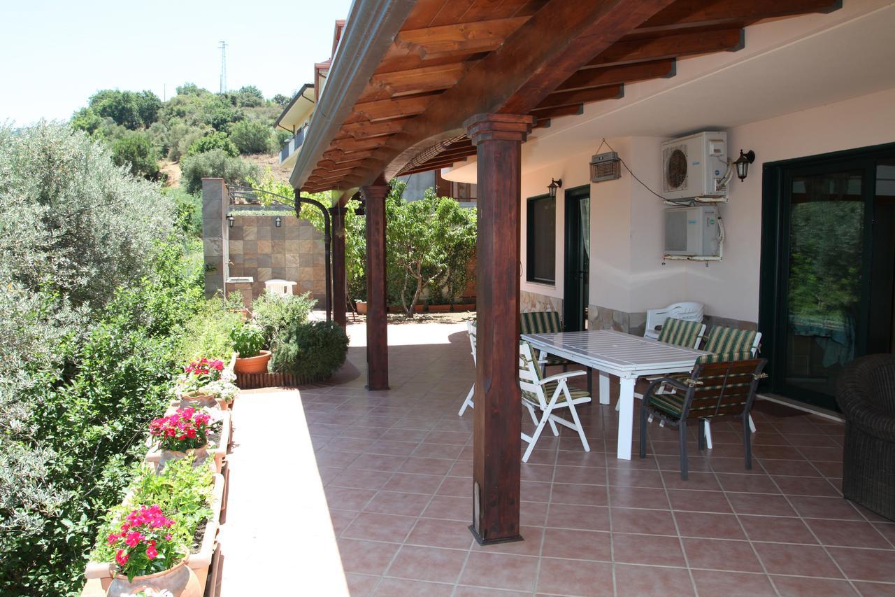 La Collina Capo D'Orlando Bed and Breakfast Exteriör bild