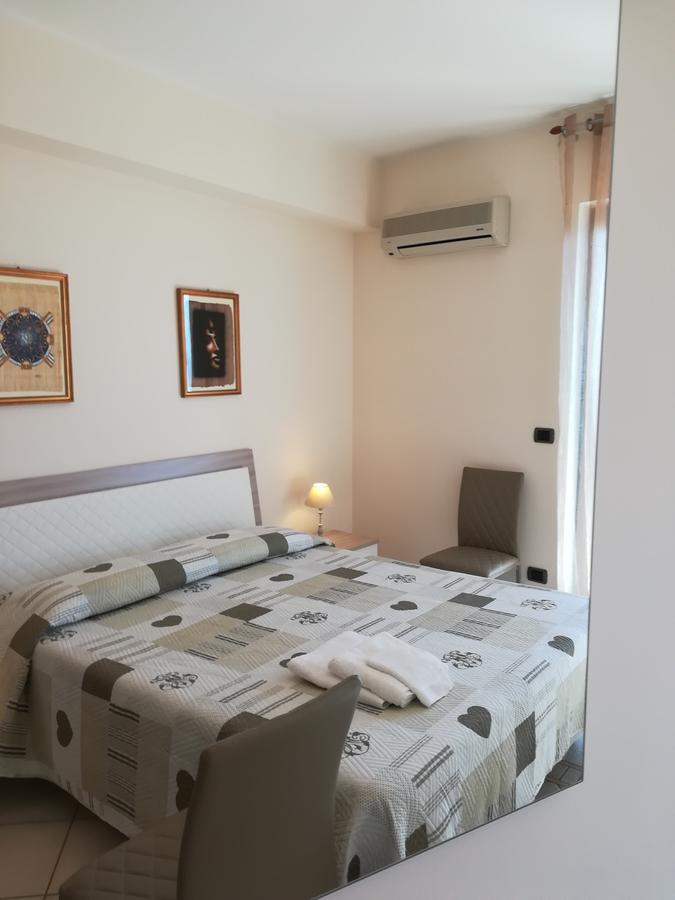 La Collina Capo D'Orlando Bed and Breakfast Exteriör bild