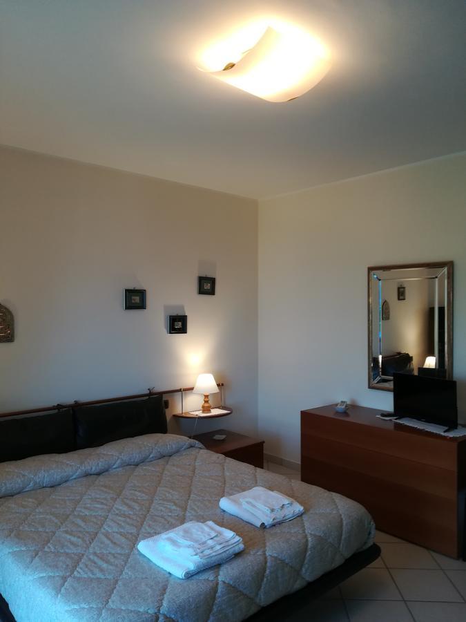La Collina Capo D'Orlando Bed and Breakfast Exteriör bild