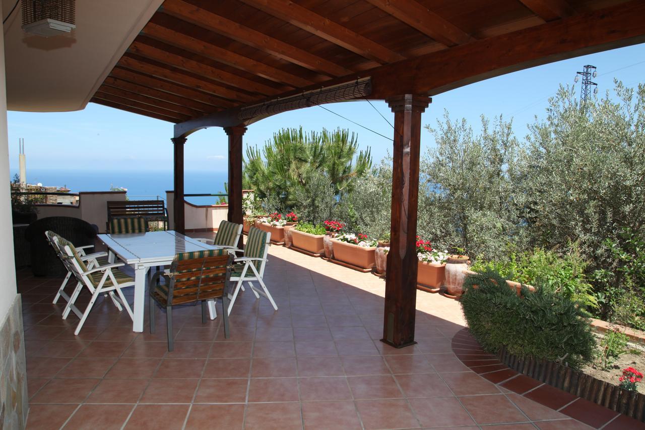 La Collina Capo D'Orlando Bed and Breakfast Exteriör bild